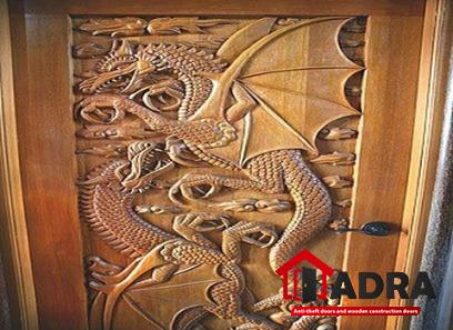 The price of bulk purchase of carved wooden door is cheap and reasonable