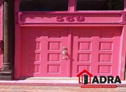 pink wooden door bedroom with complete explanations and familiarization
