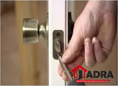 door anti theft with complete explanations and familiarization