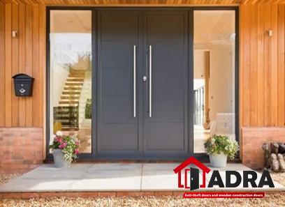 external white wooden door with complete explanations and familiarization